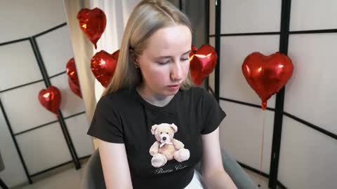 Cassie online show from February 13, 9:18 pm