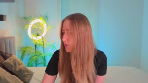 Casey online show from March 1, 5:06 pm