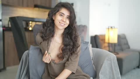 Catalina online show from April 20, 2:42 pm