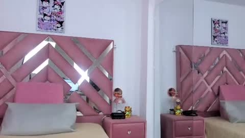 cata_mur online show from July 1, 2:37 pm