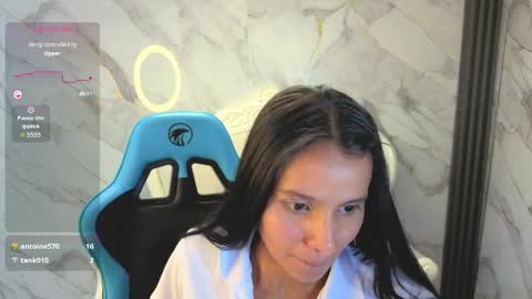 cataleya23_a online show from April 14, 8:45 pm