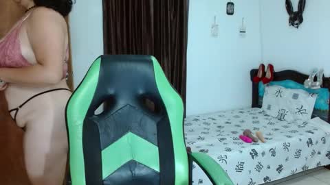 isabel online show from March 12, 8:19 am