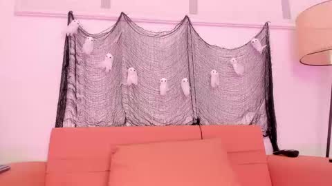 Cataleya online show from October 9, 8:31 am