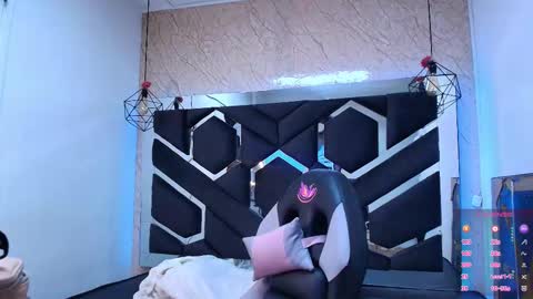 Cataleya online show from November 6, 11:24 am