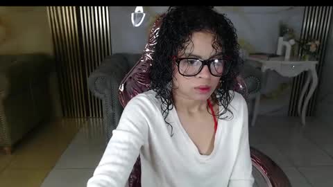 Snapshot of catalina5_s chatting on September 18, 1:26 pm Catalina online show from September 18, 1:26 pm