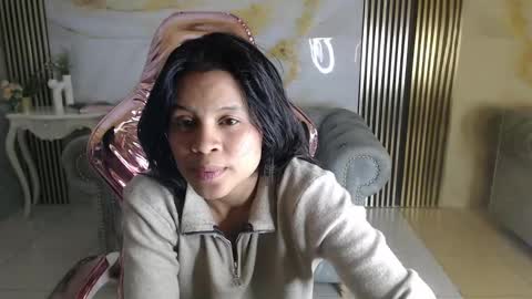 Snapshot of catalina5_s chatting on October 2, 4:17 pm Catalina online show from October 2, 4:17 pm