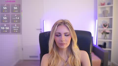 catecrago  online show from March 27, 8:59 am