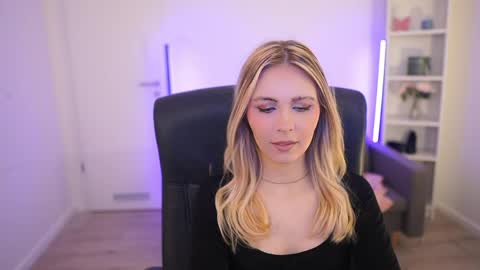 catecrago  online show from April 2, 7:59 am