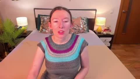 Catrin online show from May 5, 4:30 am