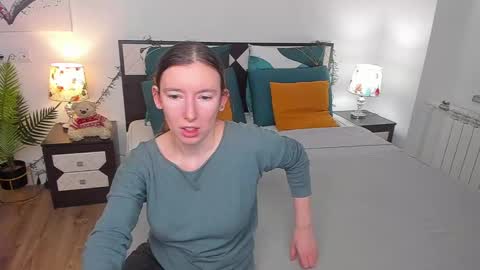 Catrin online show from February 24, 5:33 am