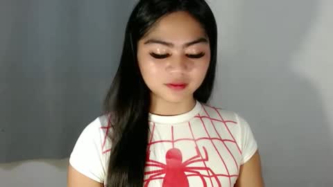 cathy_ho online show from November 8, 6:00 pm