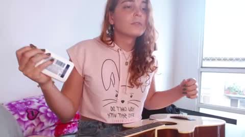 Snapshot of catnessa_ chatting on February 19, 9:36 pm Catalina Restrepo online show from February 19, 9:36 pm