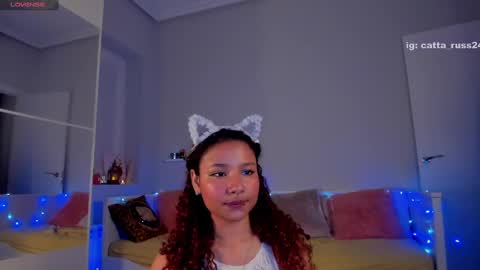 Snapshot of cattaleya_russ chatting on December 24, 8:11 am catta 3 online show from December 24, 8:11 am