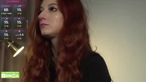 caty_cuddly online show from June 26, 5:35 am