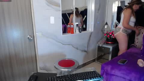  Caty online show from January 18, 2:33 pm