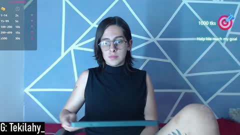 cava_pretty online show from January 27, 8:17 pm