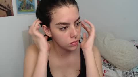 cazadora80s online show from January 29, 6:01 am