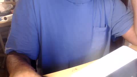 cazzsper2005 online show from January 27, 10:16 pm