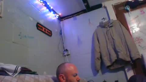 TheGoldenStroker222 online show from November 4, 7:21 am