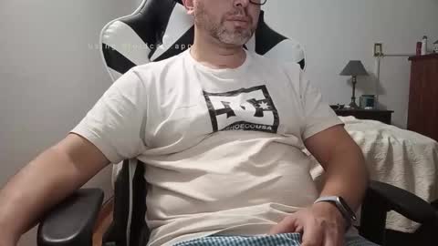 Tomys online show from October 26, 9:03 pm