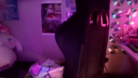 Cecelia Taylor online show from March 5, 3:15 am