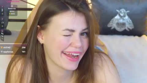 cecillaj online show from March 11, 12:22 am