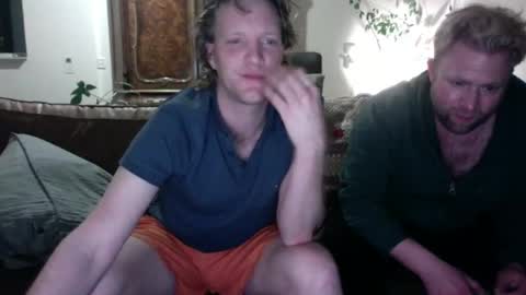 ceezeee online show from December 28, 3:58 am