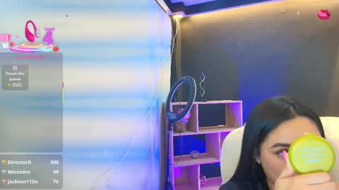 Snapshot of celesstebruce chatting on February 9, 7:59 am meli online show from February 9, 7:59 am