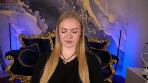 celestenoirr online show from November 25, 7:40 am