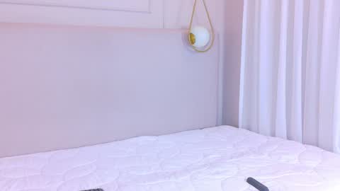 celestereina online show from April 21, 3:46 am