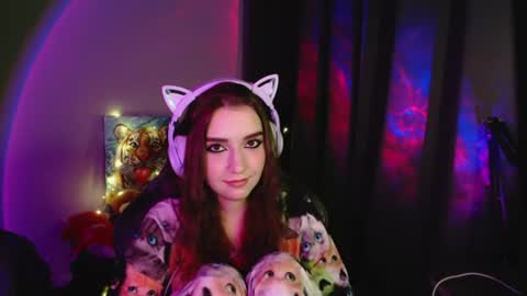celia_sensual_ online show from June 23, 7:53 pm