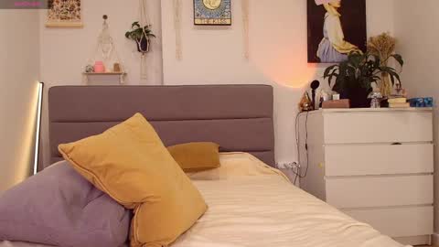 Celin online show from May 3, 6:58 pm