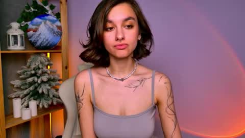  Celine  online show from December 20, 7:04 am