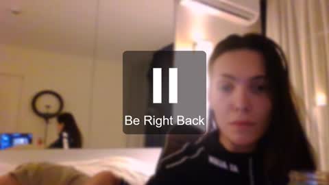 Ji-yoon online show from January 18, 7:04 pm