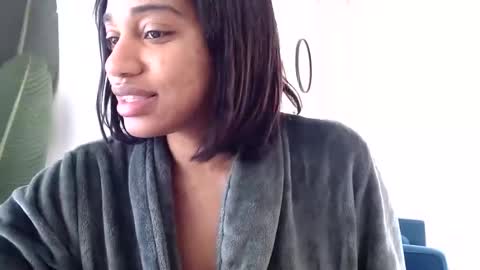 Celine Costas online show from January 24, 2:30 pm