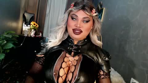cellinekittcumerr online show from May 26, 6:47 pm