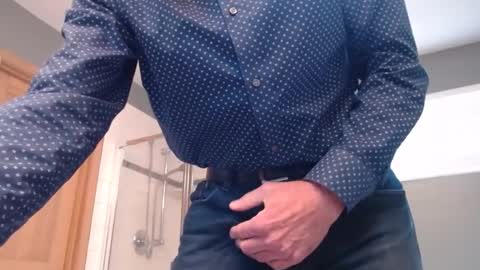 Snapshot of centerfield24 chatting on February 28, 6:31 pm Centerfield online show from February 28, 6:31 pm