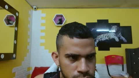 chacorta_ online show from May 7, 2:07 am