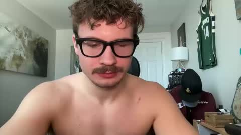 ChadTitan online show from February 4, 4:22 pm