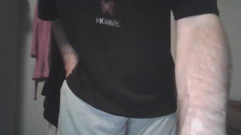 Snapshot of chadwhitex chatting on October 21, 12:05 am chadwhitex online show from October 21, 12:05 am