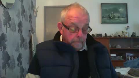 Champers online show from January 10, 9:13 am