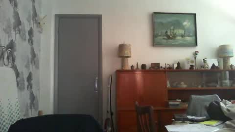 Champers online show from June 25, 3:39 pm