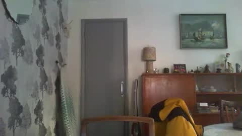 Champers online show from January 14, 9:24 am