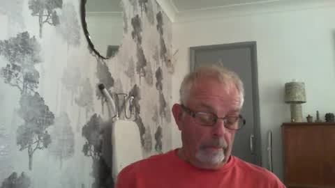 Champers online show from July 27, 1:52 pm