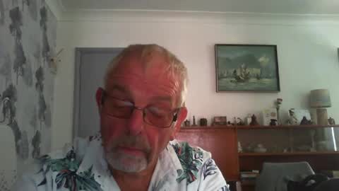 Champers online show from July 5, 8:10 am