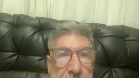 champsex305610 online show from April 19, 2:40 pm