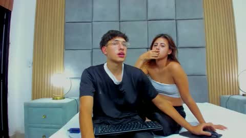 Chanellandmax online show from November 1, 7:24 pm