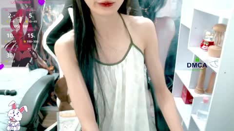 changchang_ online show from April 11, 7:13 am