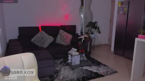  x online show from March 25, 3:57 am