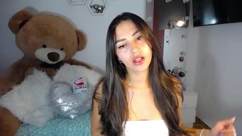 Isabella online show from January 18, 9:29 am